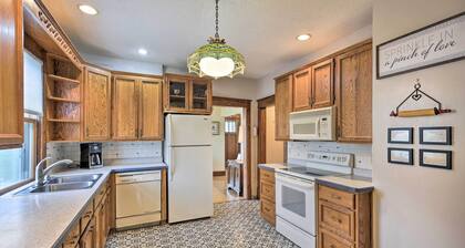 Historic Cumberland Home on Beaver Dam Lake!