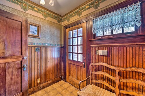 Belvidere Getaway on Kishwaukee River!