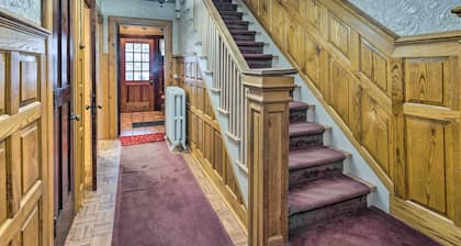 Belvidere Getaway on Kishwaukee River!