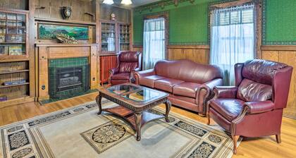 Belvidere Getaway on Kishwaukee River!
