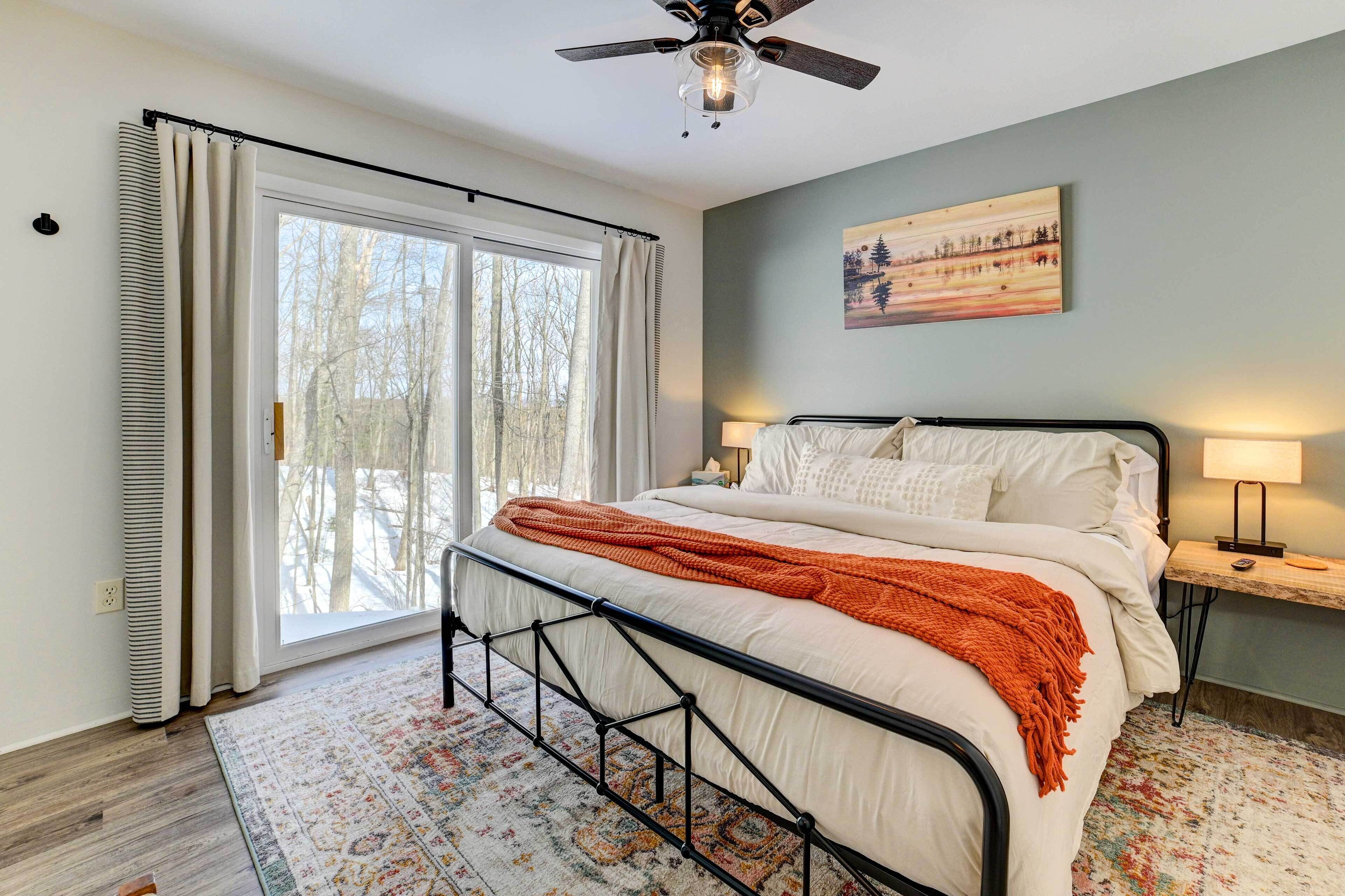 House (2 Bedrooms) | Interior