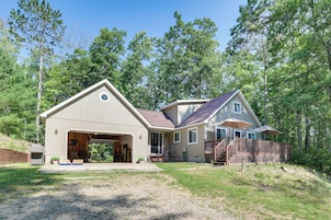 Rumah (2 Bedrooms) | Bagian depan properti