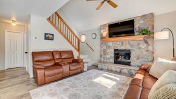 Casa (2 Bedrooms) | Interior