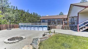 House (6 Bedrooms) | Interior