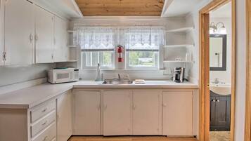 Nhà (3 Bedrooms) | Nội thất