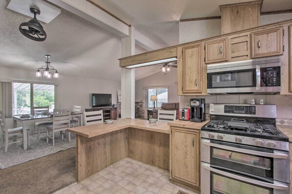 Nhà (2 Bedrooms) | Nội thất