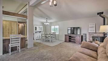 House (2 Bedrooms) | Living area | TV, fireplace