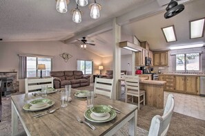 Nhà (2 Bedrooms) | Nội thất