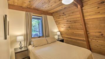 Cottage (2 Bedrooms) | Interior