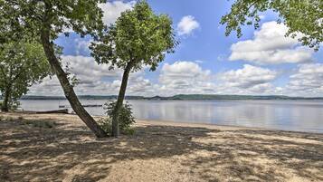 Cottage (2 Bedrooms) | Interior