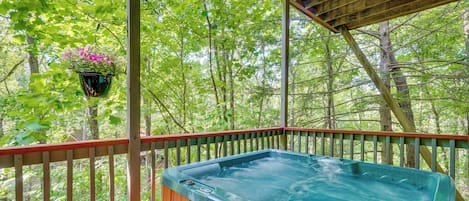 House (3 Bedrooms) | Front of property