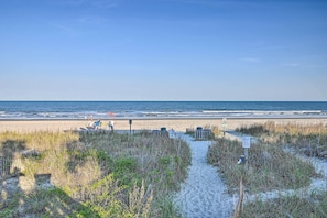 Apartment (1 Bedroom) | Interior - Eclectic Condo w/ Balcony: 1 Block to Beach! (Surfside Beach)