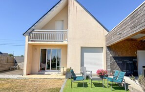 Exterior - 3 bedroom awesome home in Brignogan-Plages (Brignogan-Plages)