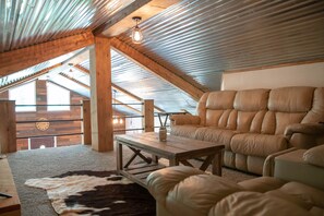 Smart-tv och eldstad