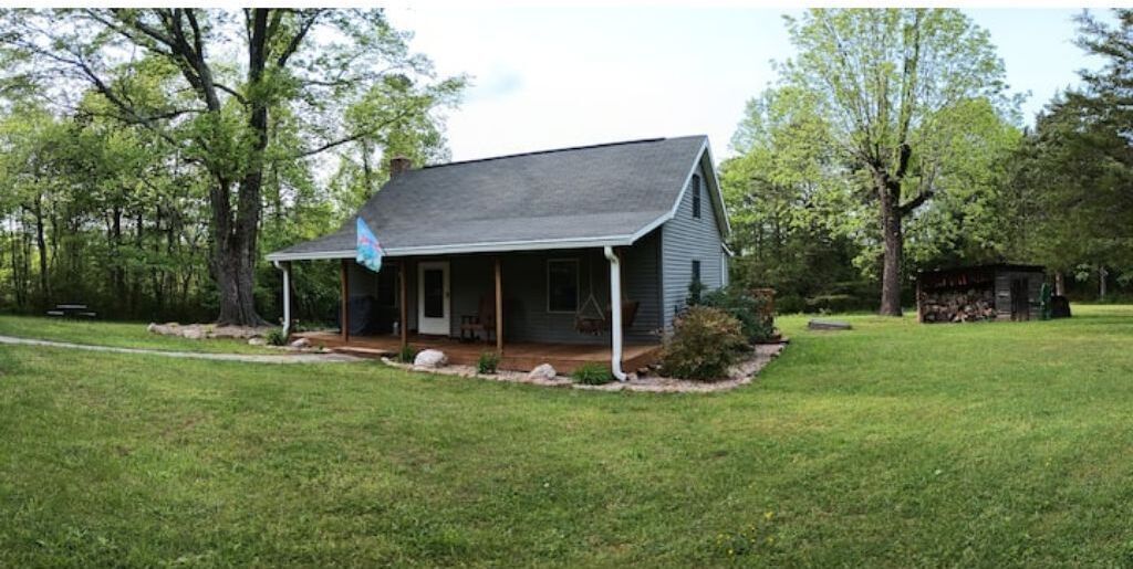 100acre Woods Cabin Retreat