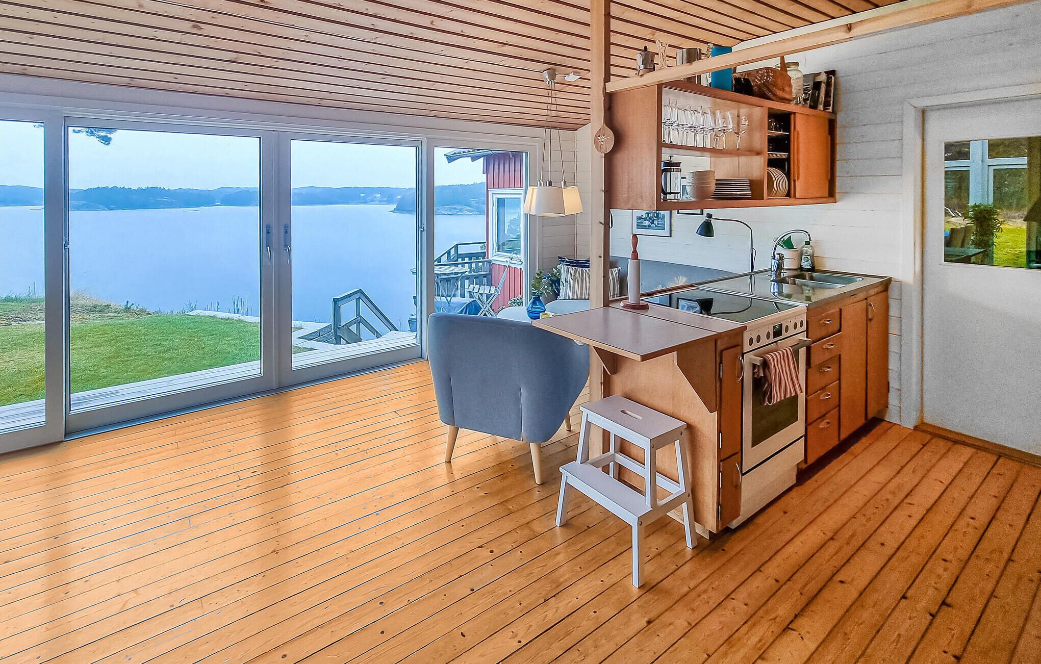 Réfrigérateur, four, plaque de cuisson, lave-vaisselle