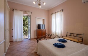 1 habitación, cuna de viaje y wifi gratis 