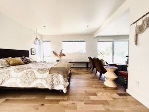 3 室のベッドルーム、WiFi、ベッドシーツ