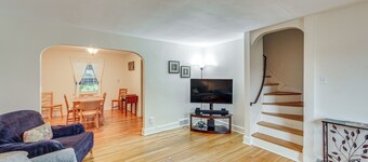 4 Mi to Downtown Pittsburgh: Family Home w/ Patio