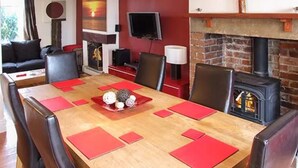 Cottage, Multiple Beds | Dining - Beautiful 3-bed Cottage in Belper (Belper)