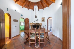 Dining - Villa Giada - Pula Paradise (Pula)