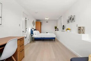 Deluxe Apartment - Maddux Homes near Westlake (Daly City)