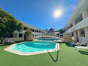 Piscine extérieure