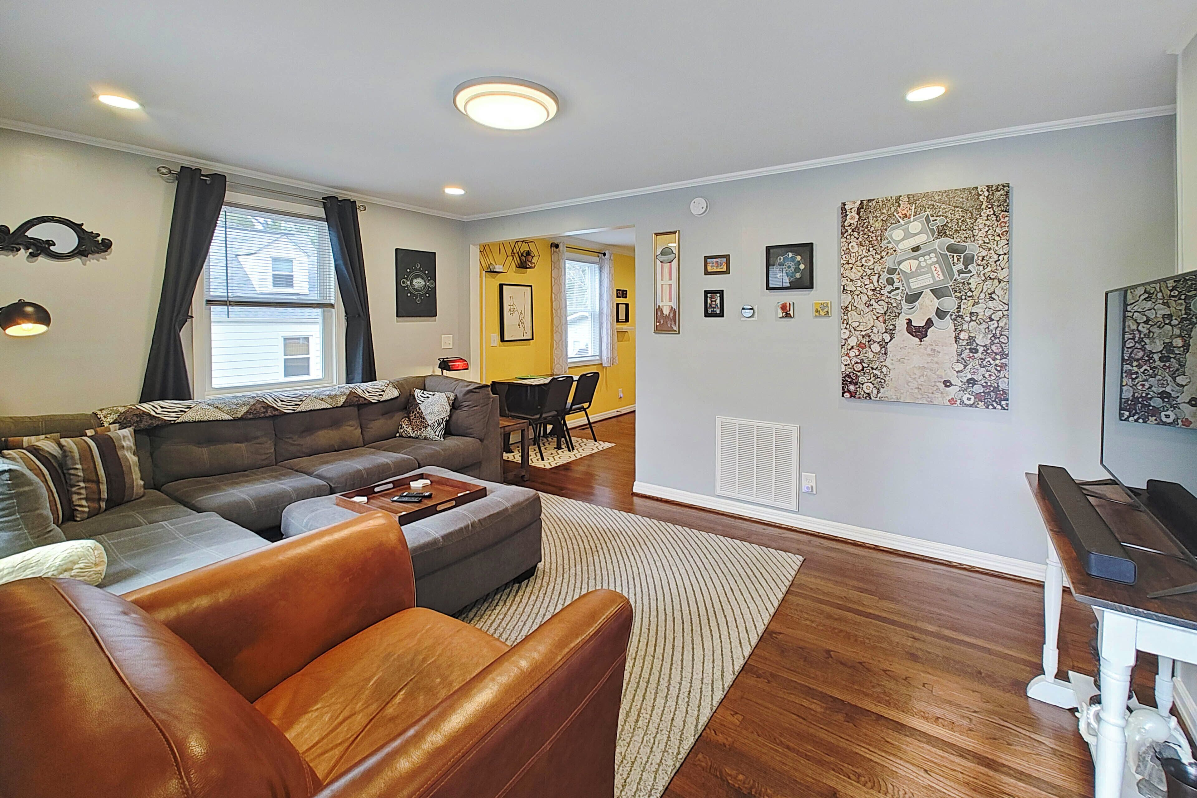 House (2 Bedrooms) | Interior