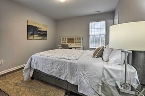 3 bedrooms, laptop workspace, iron/ironing board, bed sheets - Renovated Raleigh Home 1/2 Mi to Downtown! (Raleigh)