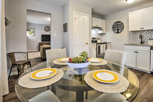 Renovated Raleigh Home 1/2 Mi to Downtown!