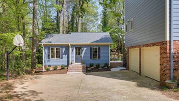 Cottage (1 Bedroom) | Interior