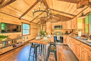 House (1 Bedroom) | Private kitchen | Microwave, oven, stovetop, coffee/tea maker - Rustic-chic Woodland Hideaway w/ Hot Tub! (Sandpoint)