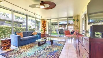 Apartment (2 Bedrooms) | Front of property