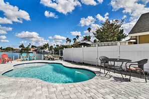 House (3 Bedrooms) | Front of property - Bayside Pad w/ Pool Access & Dock: 1/2 Mi to Beach (Indian Rocks Beach)