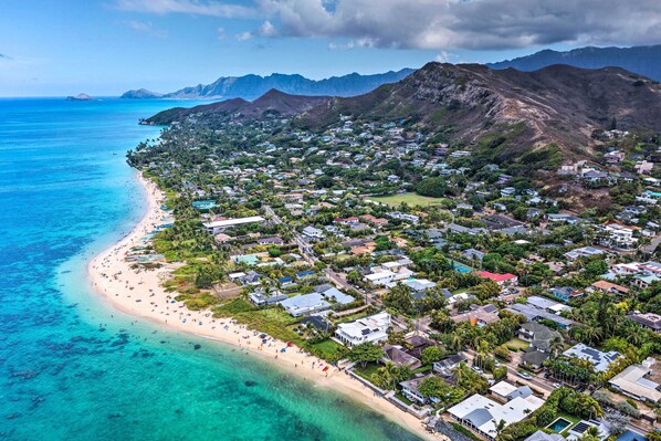 Beach towels - Upscale Kailua Getaway: Steps to Swim Beach! (Kailua)