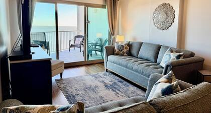 8th Floor Condo - On the Beach - Gulf Views - Walk the Boardwalk