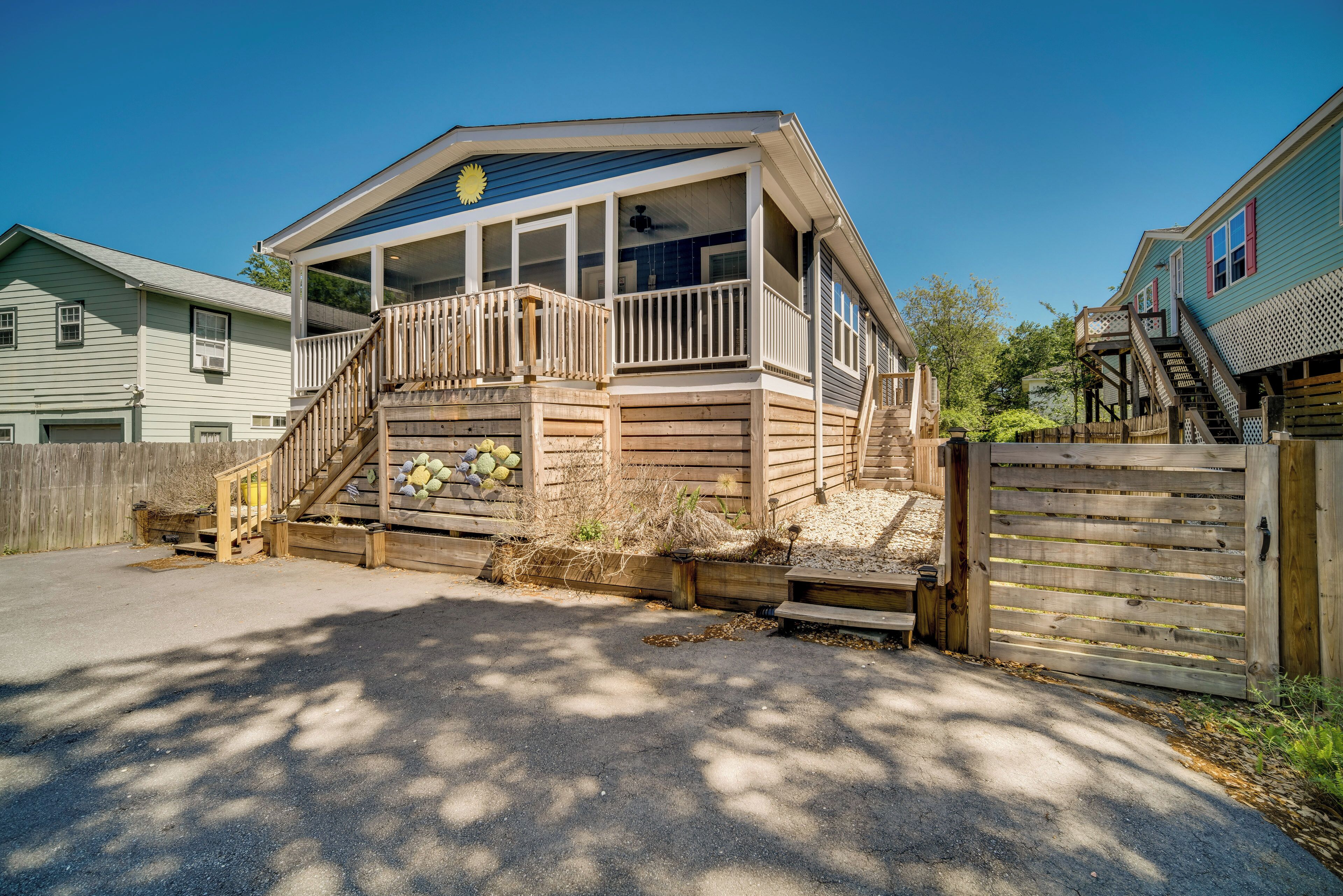 Cottage (3 Bedrooms) | Front of property