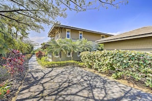 Apartment (2 Bedrooms) | Interior - Sun-soaked Waikoloa Retreat w/ Private Lanai! (Waikoloa)