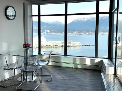 Stunning views - Gastown, 1 free parking 
