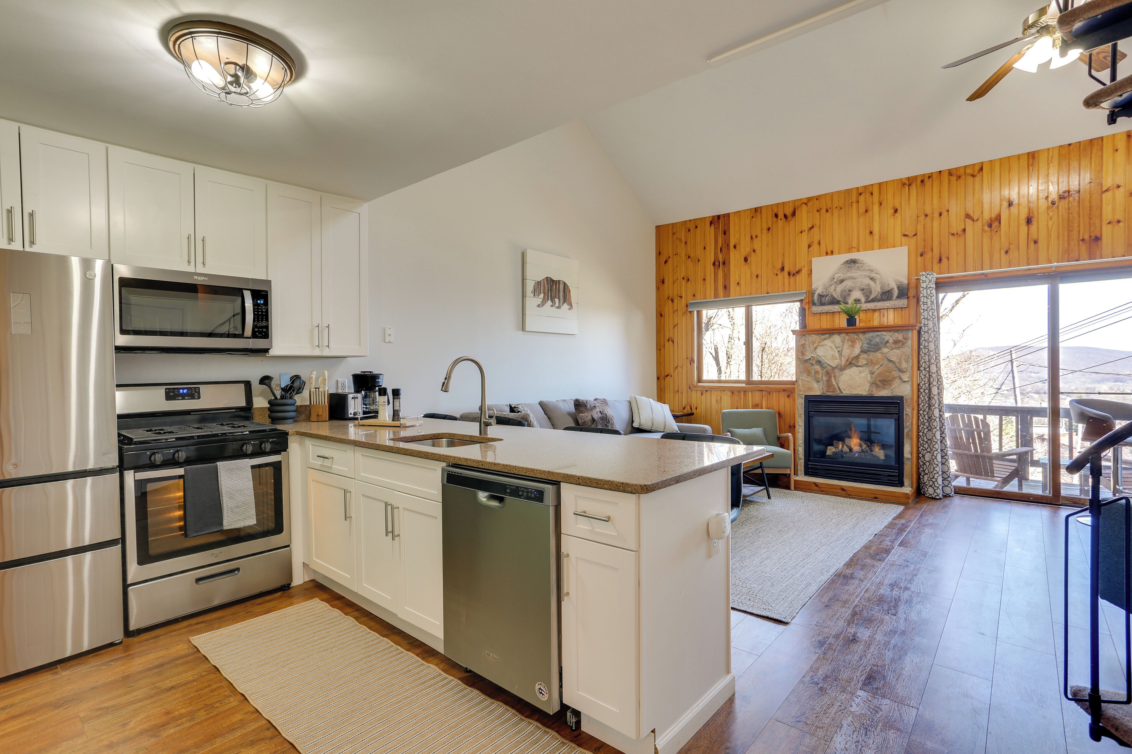 Apartment (1 Bedroom) | Interior