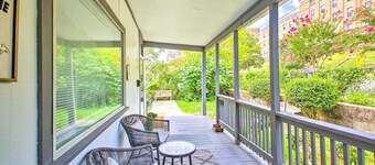 Historic Home Near Bathhouse Row in Hot Springs!