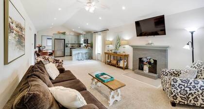 Tulsa Vacation Home ~ 3 Mi to Downtown
