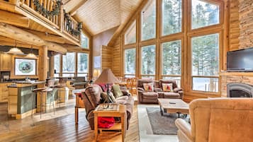 House (3 Bedrooms) | Front of property