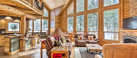 House (3 Bedrooms) | Front of property