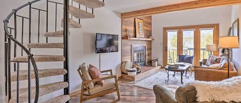 Apartment (3 Bedrooms) | Front of property