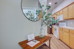 Apartment (3 Bedrooms) | Interior - College Station Retreat Near Texas A & M! (College Station)