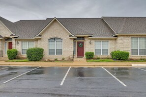 Apartment (3 Bedrooms) | Interior - College Station Retreat Near Texas A & M! (College Station)