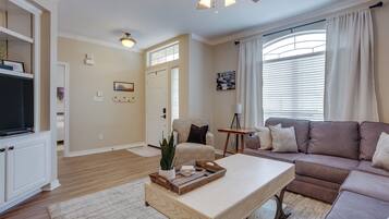 Apartemen (3 Bedrooms) | Interior