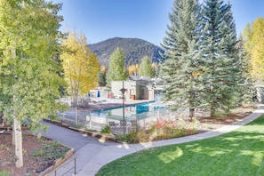 Apartment (1 Bedroom) | Interior - 1 Mi to Keystone Ski Lift: Lakefront 4-season Gem (Keystone)