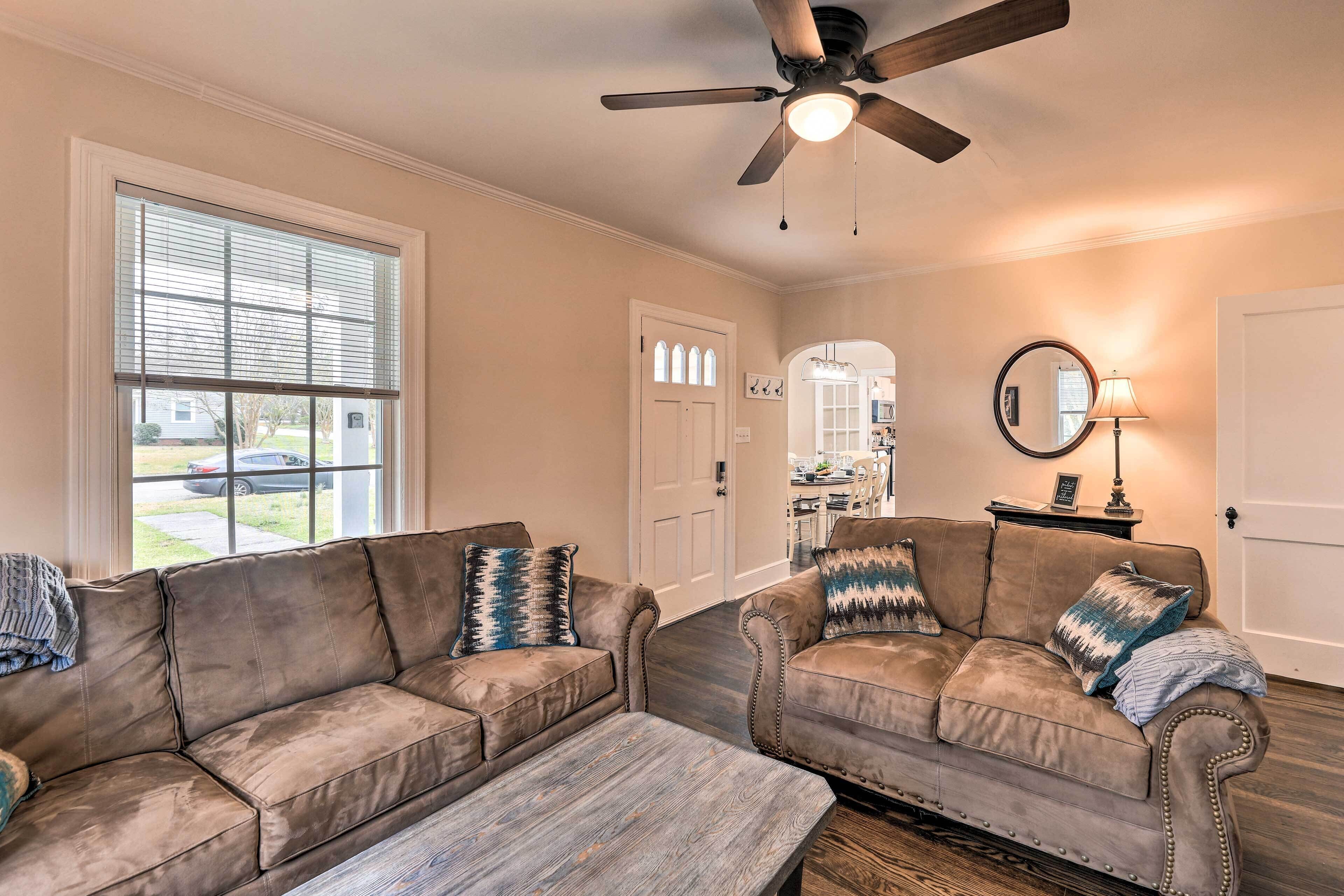 House (3 Bedrooms) | Interior